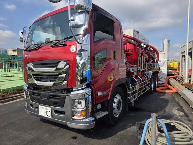 10tバキューム車